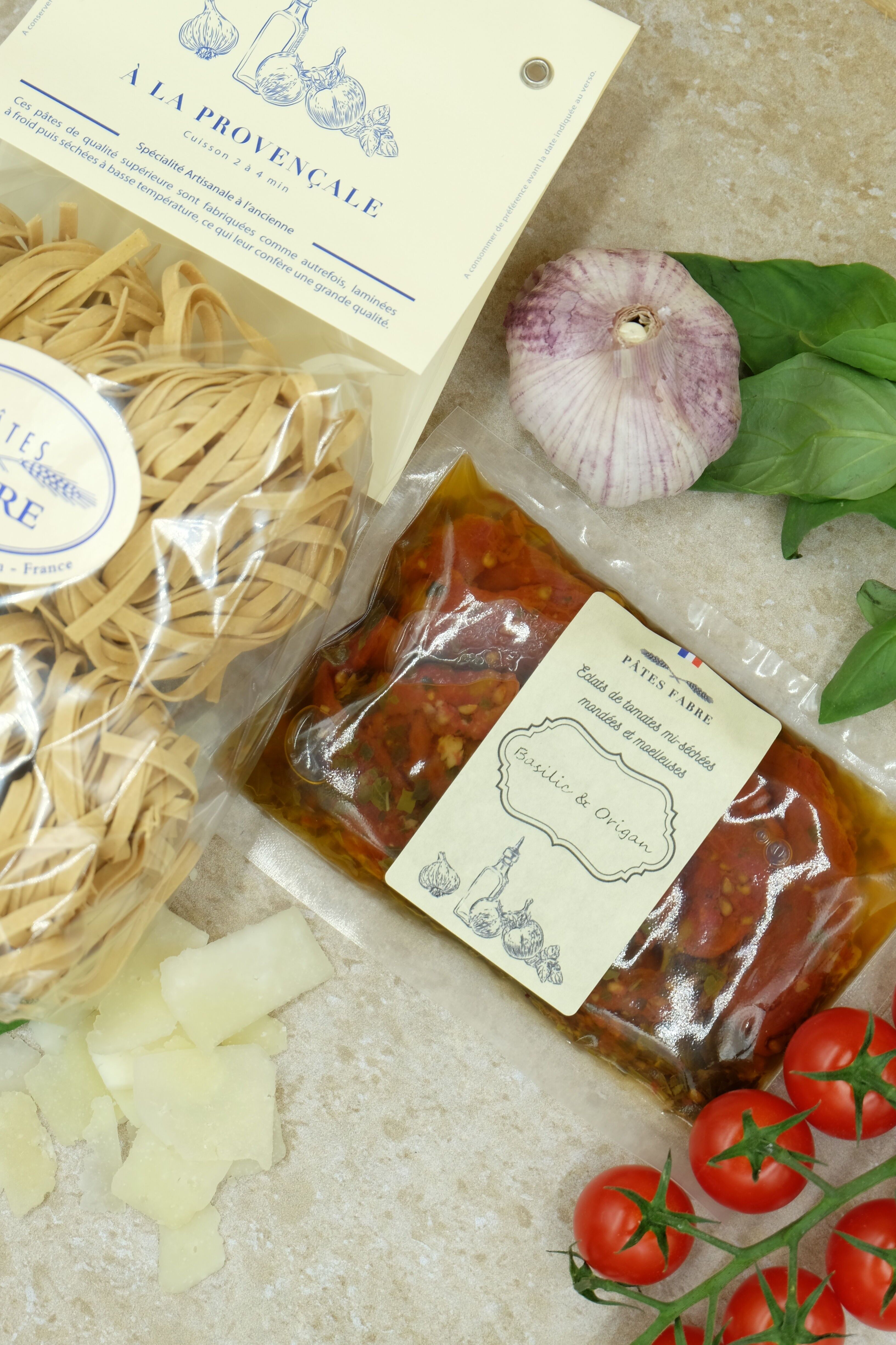 Pâtes Fabre - Eclats de tomates mi-cuites en sachet-  Basilic-Origan